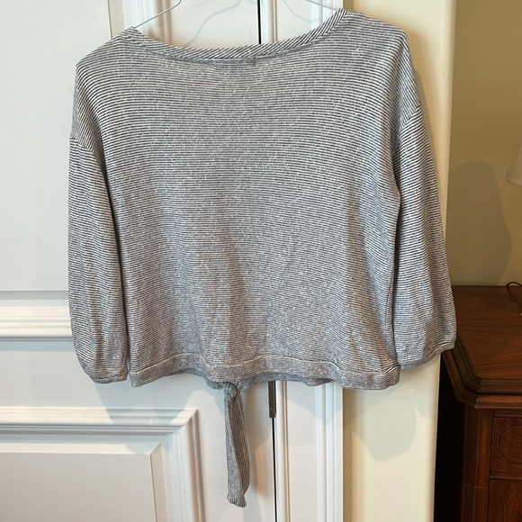 Grey & Gray knit top - Picture 5 of 6
